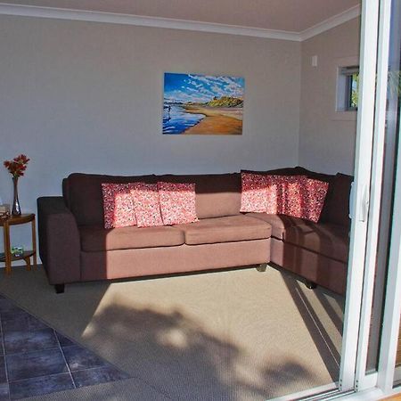 Orca Lodge Raglan Kültér fotó