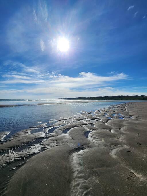 Orca Lodge Raglan Kültér fotó